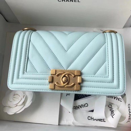 Chanel Bag 147 20cm